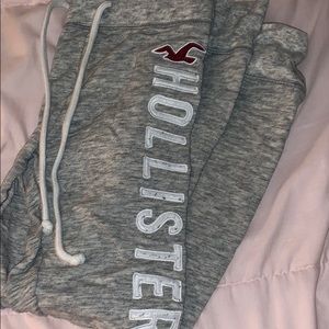 gray hollister joggers